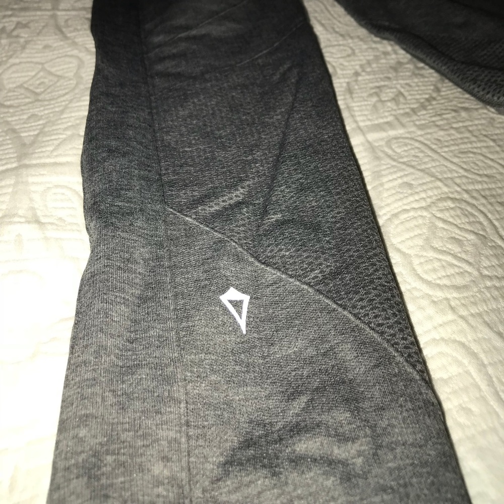 Ivivva leggings size 12